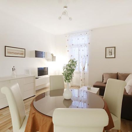זאדאר Bay View Apartment מראה חיצוני תמונה